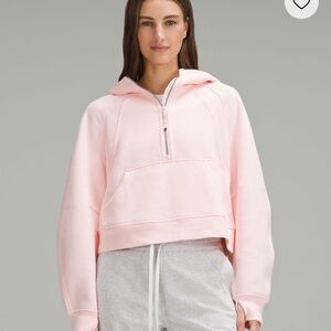 Lululemon Cropped Scuba